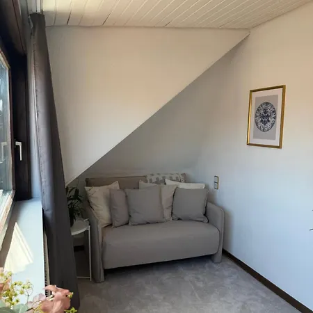Eroeffnungspreise! Grosszuegige Mit Landhausflair Im Zentrum Von *